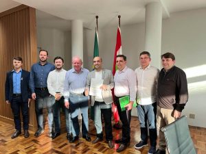 Cerbranorte vai à Secretaria de Infraestrutura de SC pedir celeridade em processo