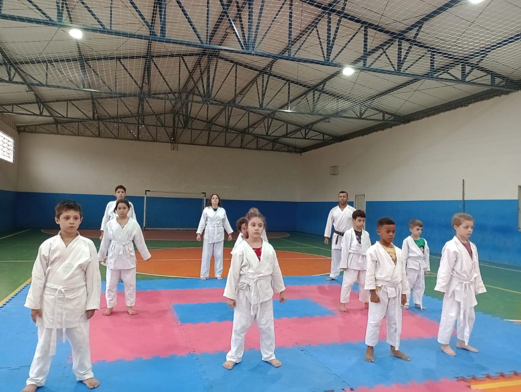 Associação de Moradores do Bairro Floresta e Trevo (AMBFT)