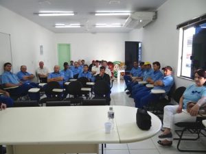 SAÚDE DO HOMEM É TEMA DE PALESTRA PARA FUNCIONÁRIOS DA CERBRANORTE