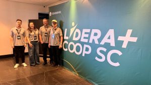 Colaboradores da Cerbranorte participam do programa Lidera+COOP SC